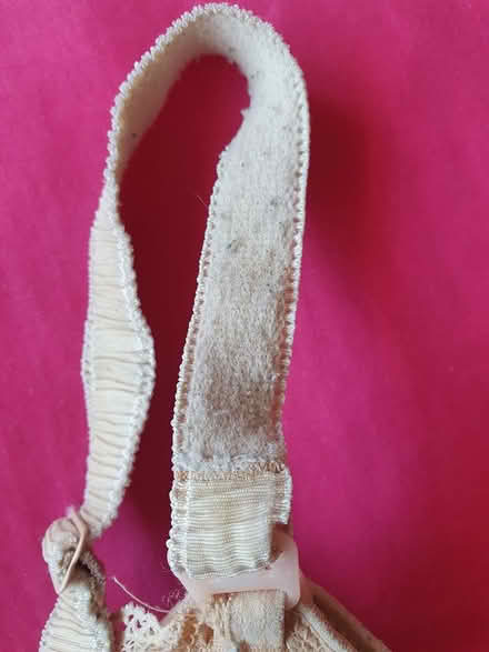 Photo of free Nursing bra, 32F (Maidenhead, SL6 4) #3