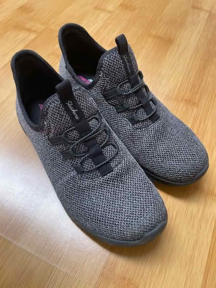 Photo of free Skechers Women’s Size 7 (Sunnyvale (Wolfe)) #1