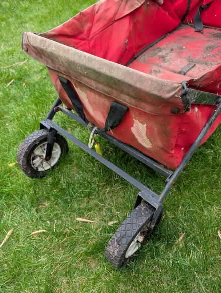 Photo of free Old camping trolley (East Finchley N2) #4