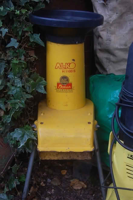 Photo of free Large Wood Chipper (NR11 near Blilckling) #3