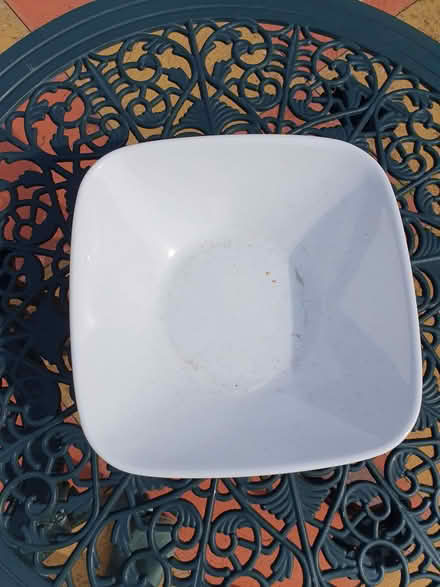 Photo of free Small ceramic dish (IG4) #2