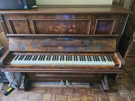 Photo of free Upright Piano (de5 denby) #1
