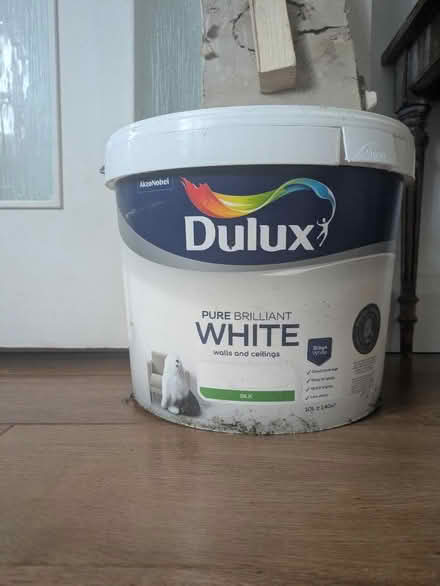 Photo of free Dulux paint (SE16) #1