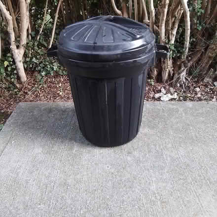 Photo of free Dustbin (Bursledon) #1