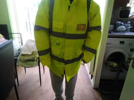 Photo of free waterproof hi viz coat (CH64) #2
