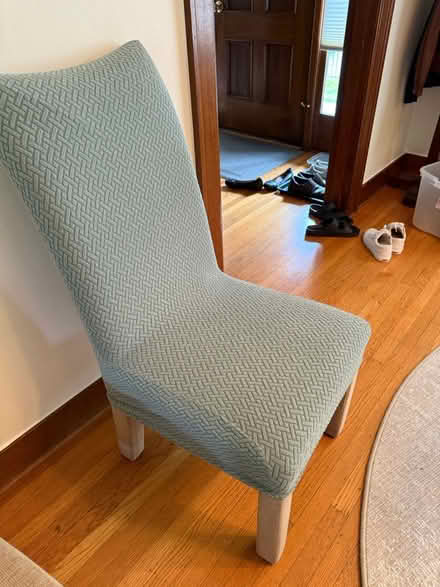 Photo of free Dining room chairs (Capitol Hill) #1