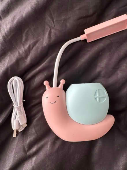 Photo of free USB Snail light / pen holder (M18 Abbey Hey) #1
