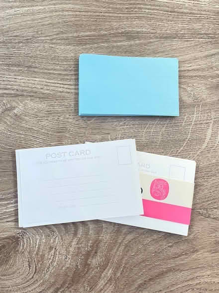 Photo of free DL window envelopes, postcards & index cards (Finchampstead RG40) #1