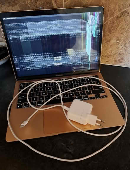 Photo of free Macbook Air - damaged screen (Southport PR8) #2