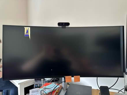Photo of free FOR PROP OR SPARES Dell monitor (Sutton SM2) #4