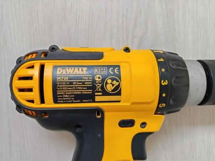 Photo of free dewalt 18v cordless hammer drill (Greater Leys OX4) #2