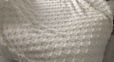 Photo of free Single Duvet Cover - Cream Fleece Winter (Anchorsholme FY5) #4
