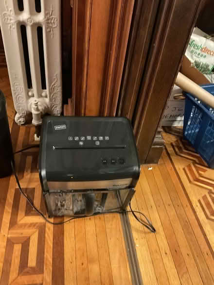 Photo of free Staples Shredder (Park Slope) #1