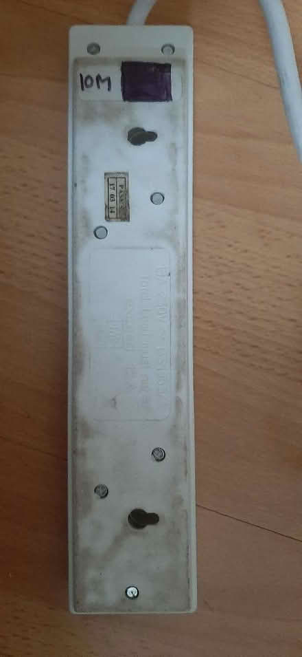 Photo of free 10m extension cord (Loanhead EH20) #3