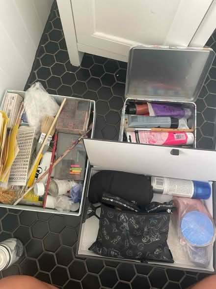 Photo of free art materials (E1) #1