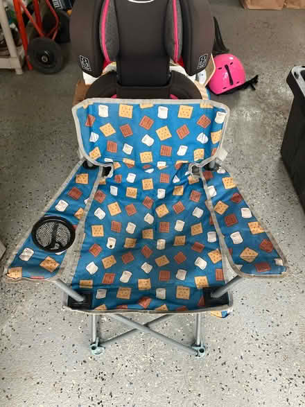 Photo of free Kids s’mores camping chair (Bloomfield, NJ) #1