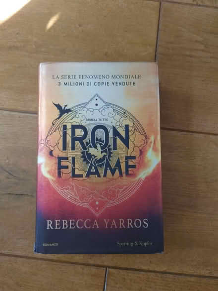 Photo of free Iron Flame Rebecca Yarros Italian (Harringay N4) #1