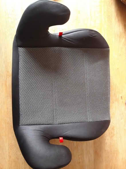 Photo of free Car child booster seat 15-36k (BS16) #2