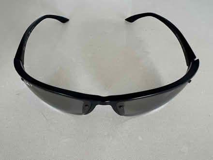 Photo of free Rayban sunglasses (Serangoon MRT station) #1