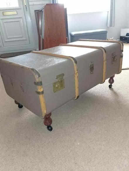 Photo of free Old Large Trunk (Grove OX12) #1