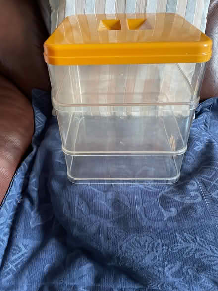 Photo of free Cake storage container (Cotteridge B30) #1