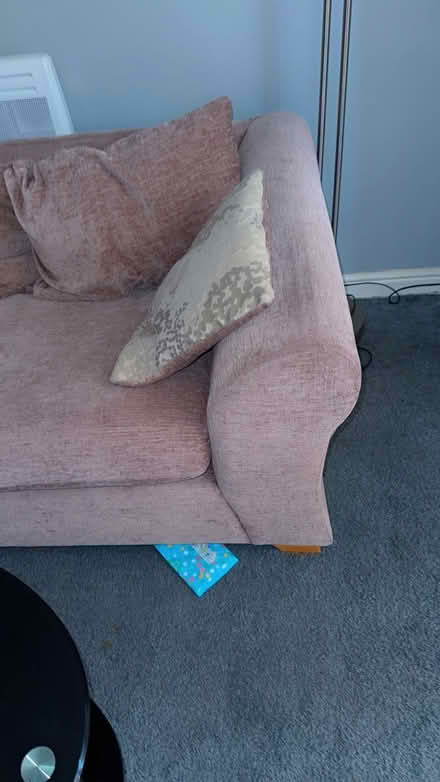 Photo of free 3 seater chair (Gem street L5) #3
