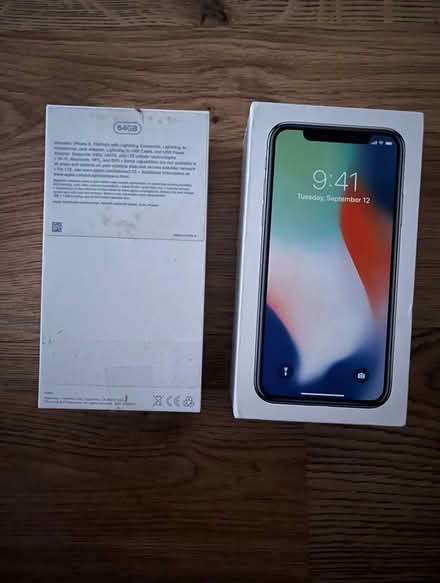 Photo of free iPhone X 64GB - Empty box (IG4) #1