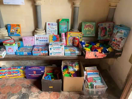 Photo of free Jigsaws, Games, DVDs and Toys (Westcott, Nr. Dorking. RH4) #4