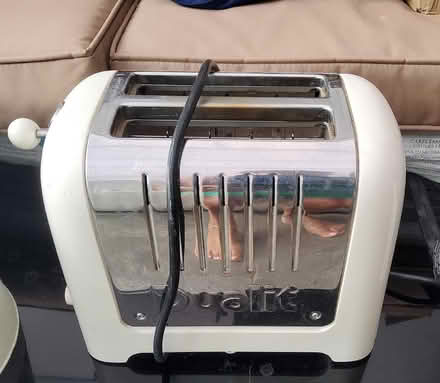 Photo of free Two slice toaster (Fenlake MK42) #1