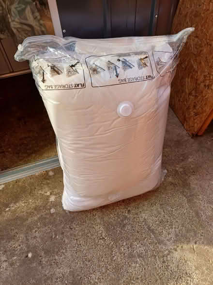 Photo of free 2 duvets (Royal Leamington Spa CV32) #2