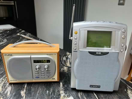 Photo of free Two Old Radios (SK7) #1