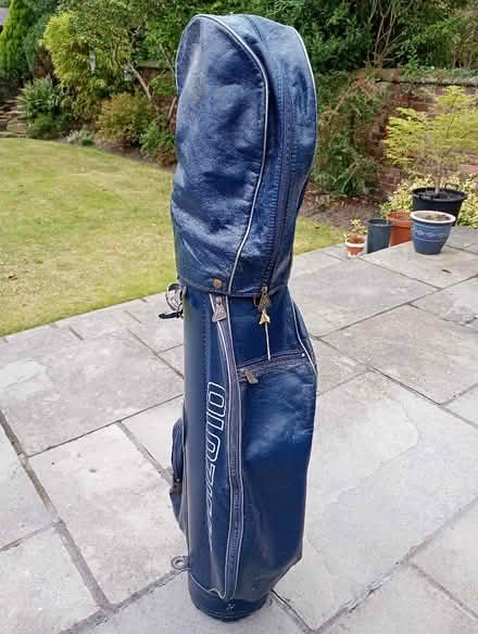 Photo of free Golf bag (Southport PR9) #3