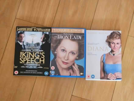 Photo of free DVD player + lots of dvds (Kew TW9) #4