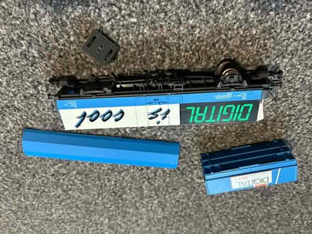 Photo of free Roco HO model railway wagon (Helsington LA8) #1