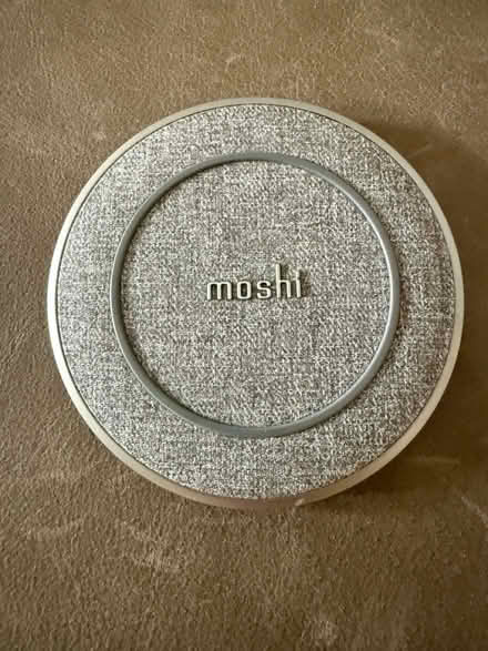 Photo of free Wireless charger (Petworth) #1
