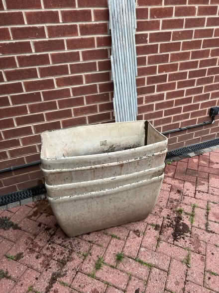Photo of free 4 x large planters (Spondon DE21) #1