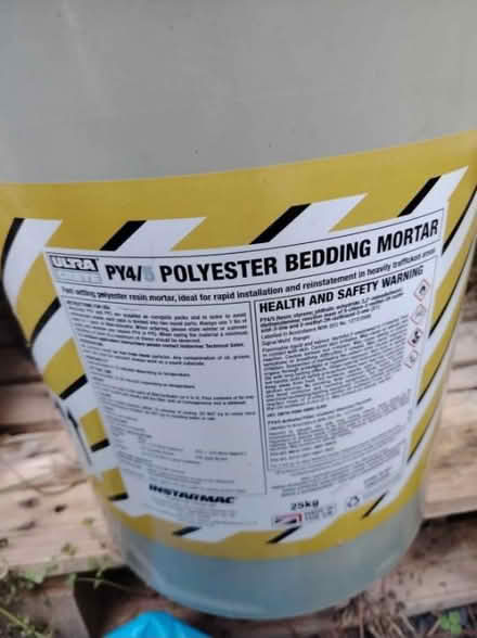 Photo of free PY4 Polyester Bedding motar (Arlesey) #2