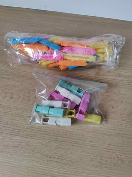 Photo of free Clips (birstall LE4) #1