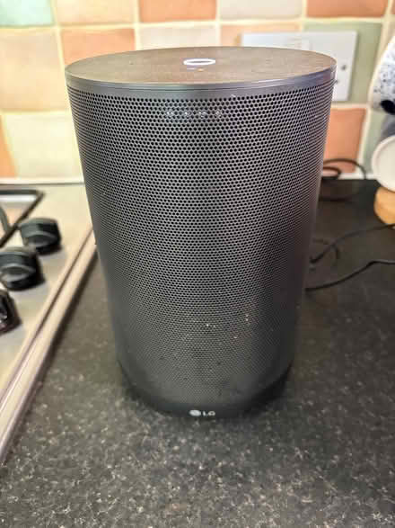 Photo of free LG WK7 smart speaker (Hitchin SG4) #1