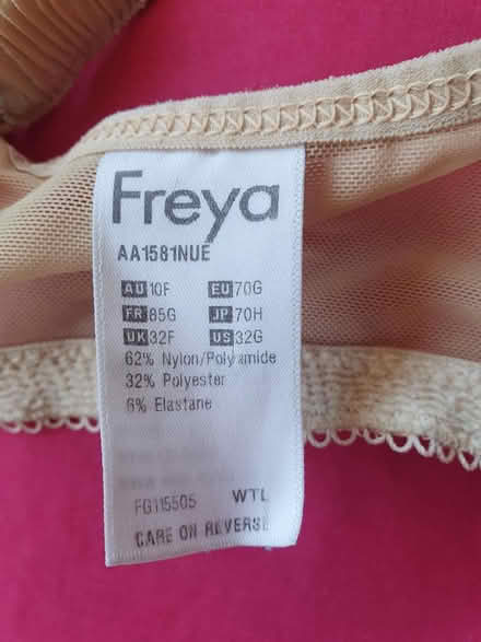 Photo of free Nursing bra, 32F (Maidenhead, SL6 4) #4