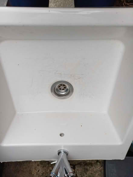 Photo of free White ceramic sink from ikea (LS16 Ireland wood) #2