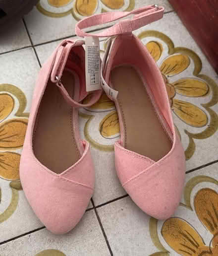 Photo of free New Old Navy girls' shoes, size 9 (34th St - Herald Square) #1