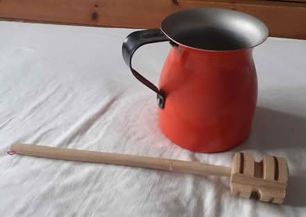 Photo of free Hot chocolate pot (Becontree RM8) #2