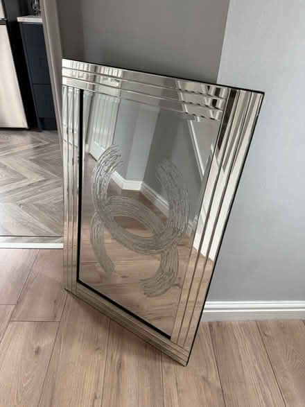 Photo of free Mirror (NE32 5ld) #1
