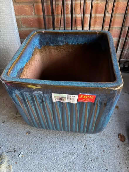 Photo of free Blue Ceramic Planter (Macclesfield SK10) #1