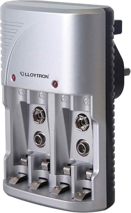 Photo of battery charger for AA / AAA / 9v (Durkar WF4) #1