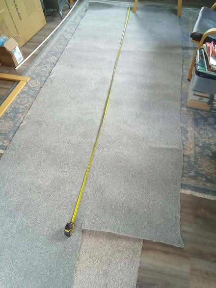 Photo of free New good quality carpet large offcuts (Yeolmbridge PL15) #1