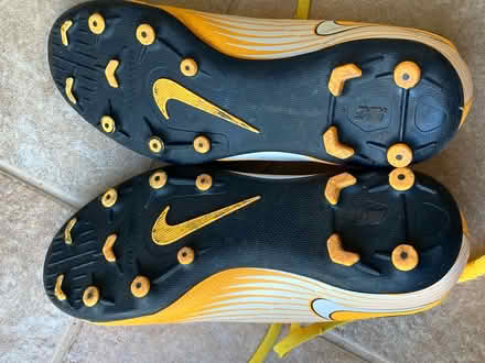 Photo of free Football boots UK size 5.5 (Ballards CR2) #2