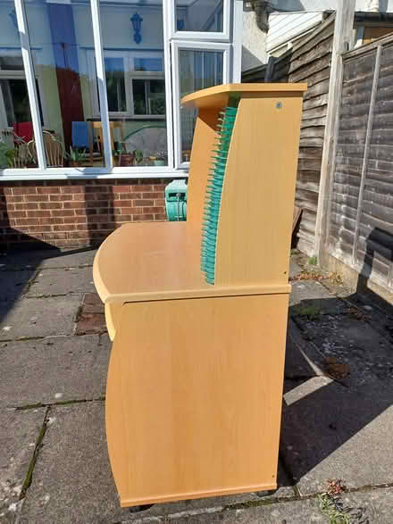 Photo of free work station/desk (Mill Hill NW7) #3