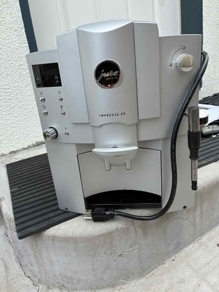 Photo of free Jura espresso machine (Oakland) #1